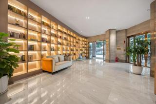 GreenTree Eastern Chongqing Yangjiaping Pedestrian Street Mixc Hotel - 9