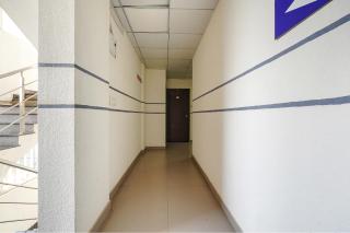 FabHotel Emirates Inn - 2