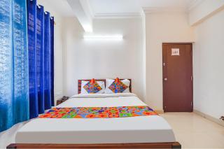 FabHotel Emirates Inn - 5