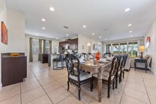 Last Minute Disney Getaway! Private Pool, Hot Tub & Games Room. Book Now! #39430 - Orlando - 1