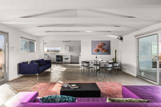 Grow House by Fieldtrip Remote Lux w 100ft Pool - 6