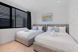 Spacious Family-Friendly 5-BR Home in Glebe - 2