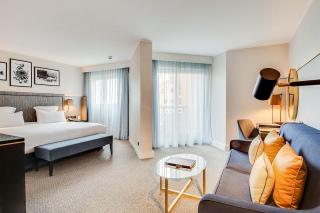 Columbus Hotel Monte-Carlo, Curio Collection by Hilton - 9