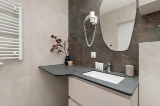 Stylowe Apartamenty 100 m od Plaży z Parkingiem i Balkonem by Noclegi Renters - 6