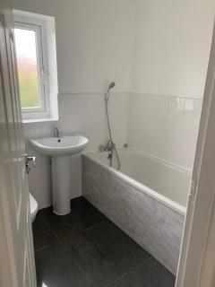 3 Bedroom Contractor house Glebe - 2