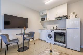 Stunning studio at Millennial Umhlanga - 4