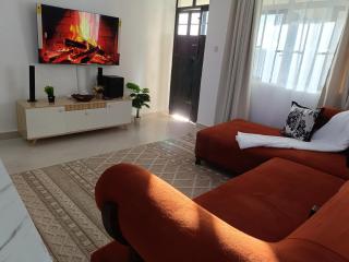 Naivegas-Staycation by Winnie-2 bedrooms - 2