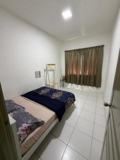 AYAAN ELITE HOME at Quintet Apartment with free parking & Ps4 Gaming and Netflix - 4