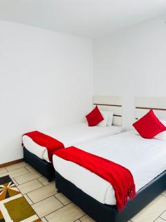 Frere Hill Guesthouse - 1