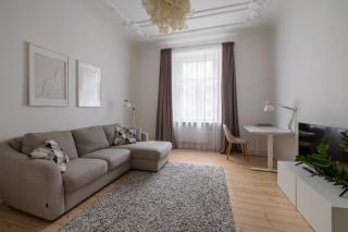 Cozy & Chic & Quiet - Embassy Area - Free Parking - 3