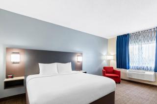 Quality Inn & Suites Springfield Southwest near I-72 - Springfield - 1