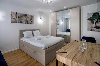 RentPlanet - Studio Oleśnicka - 0