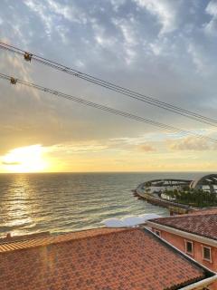 Tramonto Phu Quoc Hotel - 2