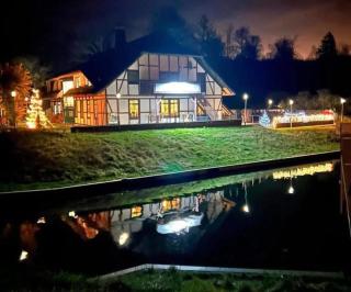 Hotel & Restaurant Lenzer Krug - 0