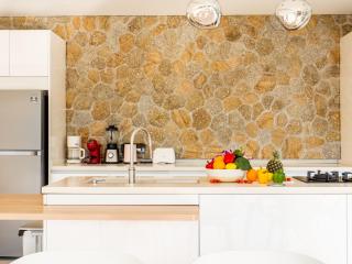 4BR Private Dream Escape Pool & Sea View - 8