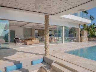 4BR Private Dream Escape Pool & Sea View - 4