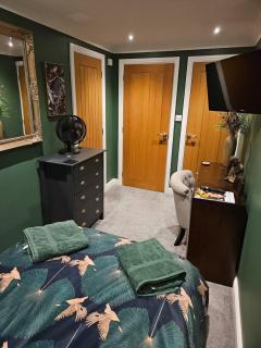 Double room with separate private kitchen - 8