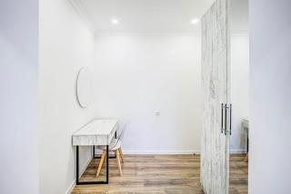 Stylish Zakyan Apartment 2-Bedroom - Erevan - 1