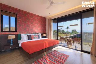 StayVista at La Mer - Pool, Lawn & BBQ - 1