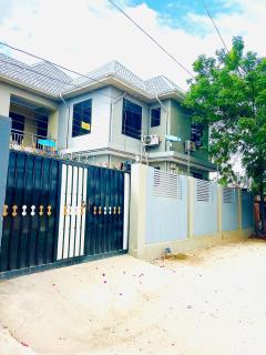 Bleezy Appartment - Daressalam - 9