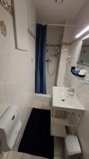 Pieds dans l'eau - Lac Léman - 2 min Evian - Spacieux - 7