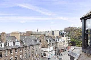 30 Castle Street Aparthotel - 8