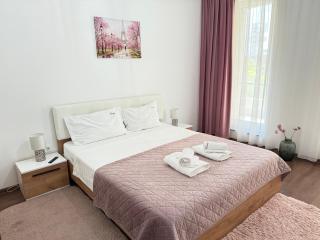 COZY Unique Collection at Coresi Mall Brasov - 0