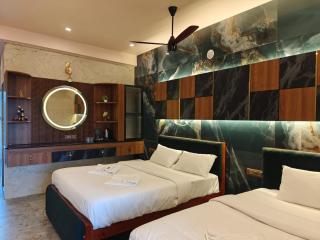 Estuary Dreamz BOATEL - 0