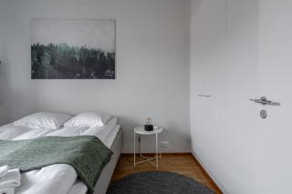 "ESPA" - Modern 1BR Apartment with Sauna, Balcony & Free Parking - 4