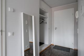 "ESPA" - Modern 1BR Apartment with Sauna, Balcony & Free Parking - 2