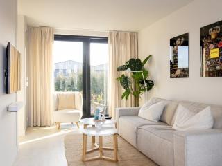 Luxe Verblijf in een Waterlodge aan de Waterkant - 0