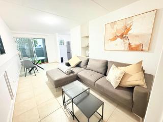 Sandton Luxe Living Madison Palms West - 8