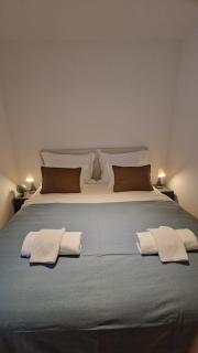 Modern 2BDR Apartment - Business Zone - Free Garage Parking - 8