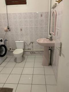 Cozy Grand-Bourg Apartment with Private Entrance - 5