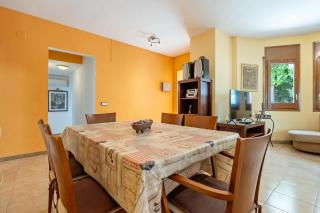 Hauzify I Vanessa Park - 2