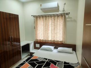 Corner apartment, 2BHK with good privacy, parking - 2