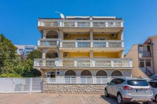 Two-Bedroom Apartment Crikvenica 32 - 1
