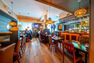 The Gateway Hotel - 4