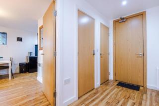 Chic Baltic Triangle Stay Near City Centre - 7