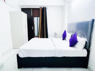 Hotel 24 Stay - Near Max Hospital - 6