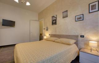 2 Bedroom Awesome Apartment In Genova - 4