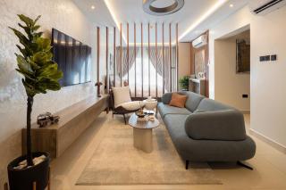 Bluewaters, Labone - 1