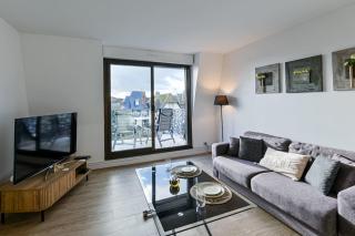 "Le Bagatelle" - Beach & Casino 2min away - 5