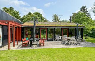 Five Bedroom Lovely Home In Vejby - 0