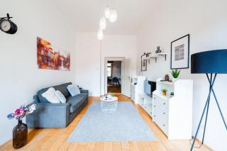 Huge 4 Rooms Charles Bridge Apartment - 2