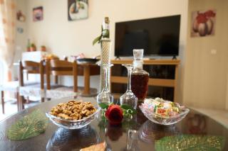 Neossia - Tripoli City Escape - 2