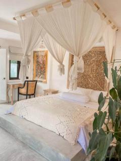 Sanur Beachside Stunner - 3