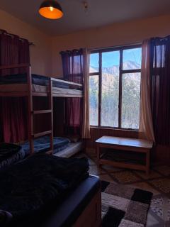 Oreos cafe and stay shangarh - 3