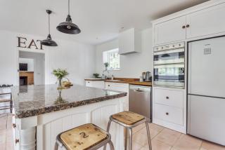 The Long Cottage - 3