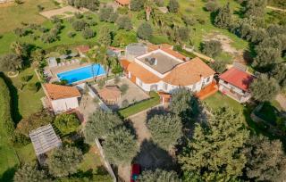 Amazing Home In Solarino - 1